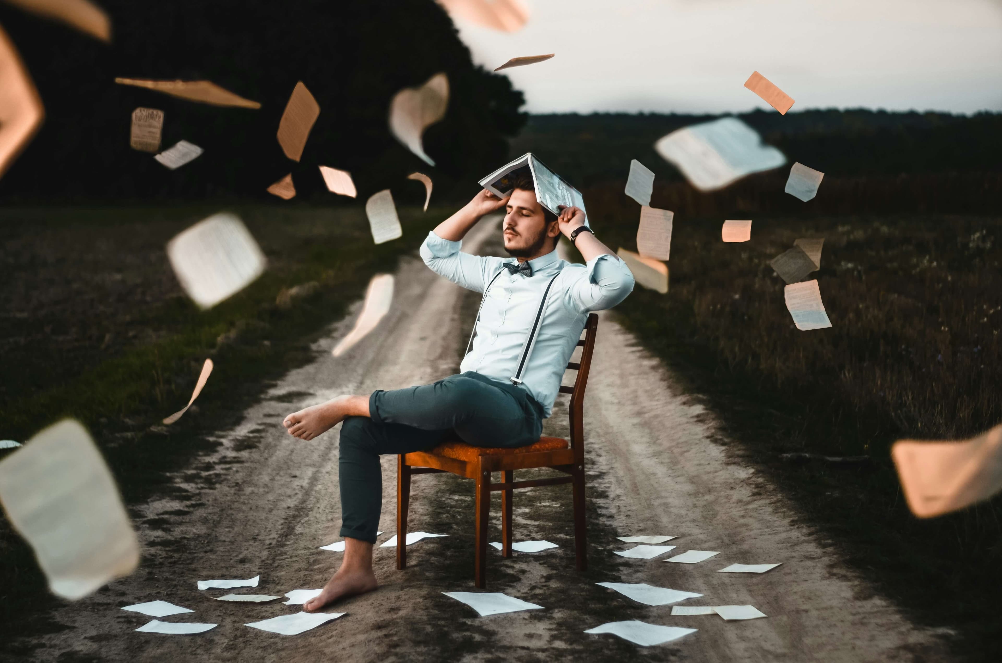 Cover image for The art of learning and living